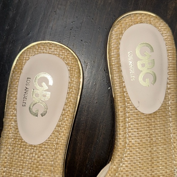 GBG Los Angeles 8.5 M Rattan Slides Flip Flops - Picture 2 of 5